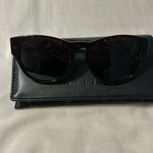 Chanel sun glasses